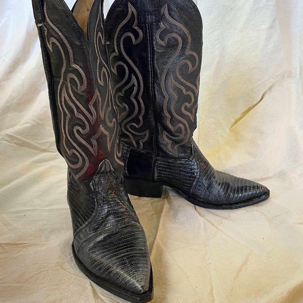 Finn's Black Texas-Made Cowboy Boots
